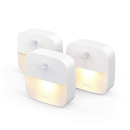 Luz de noche Eufy Lumi, adhesivas, luz LED blanca cálida, sensor de movimiento, para recámara, cuarto de baño, cocina, corredor, escaleras, eficiencia energética, compacta, pack por 3