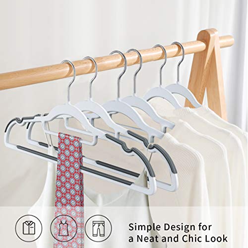 FSUTEG - Perchas de plástico para ropa, 50 unidades, resistentes, para ahorrar espacio, antideslizantes, color gris